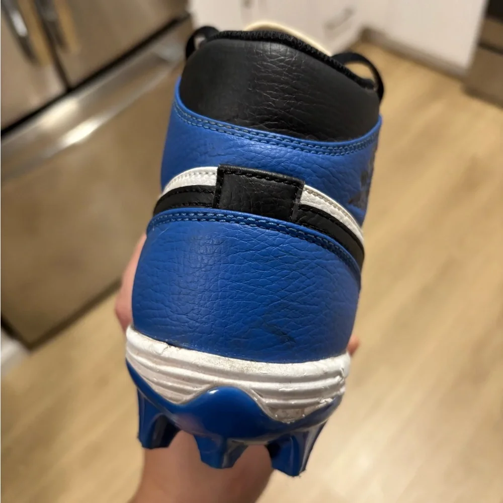 Jordan retro 1 high blue cleats - Picture 3 of 9